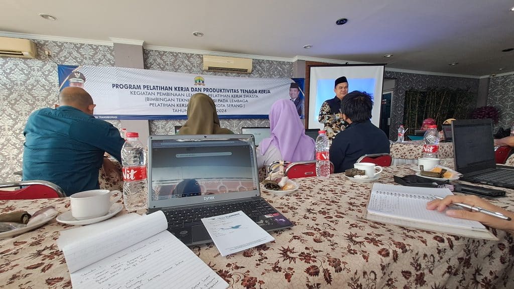 Bimbingan Teknis Akreditasi pada LPK Swasta di Kota Serang