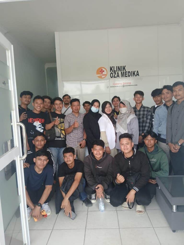 Peserta medical check up di Klinik Oza Medika cabang Serang